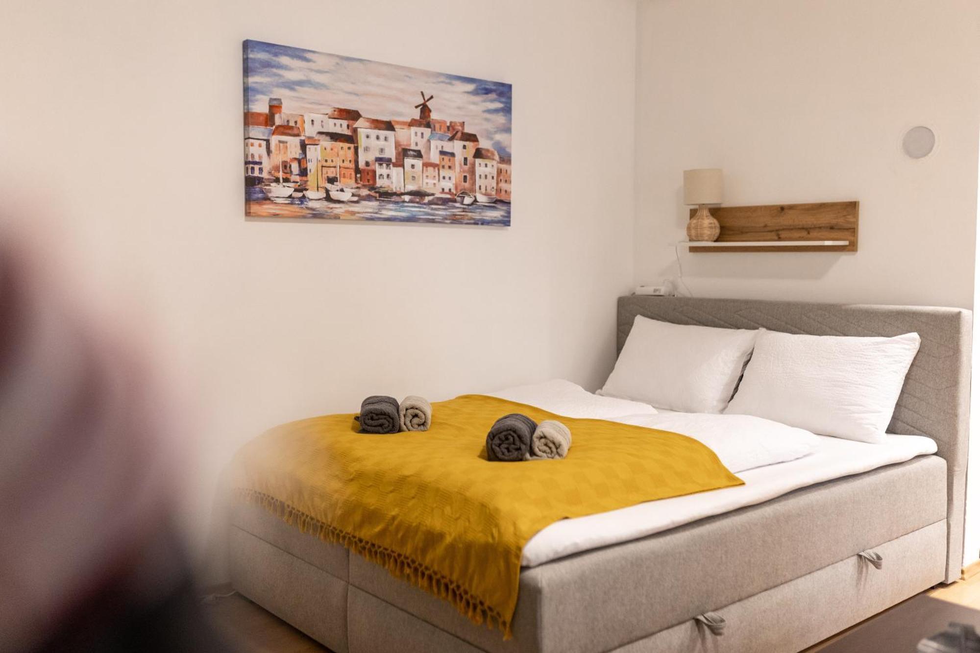 Studio Apartman Planb, Self Check In Osijek Eksteriør billede