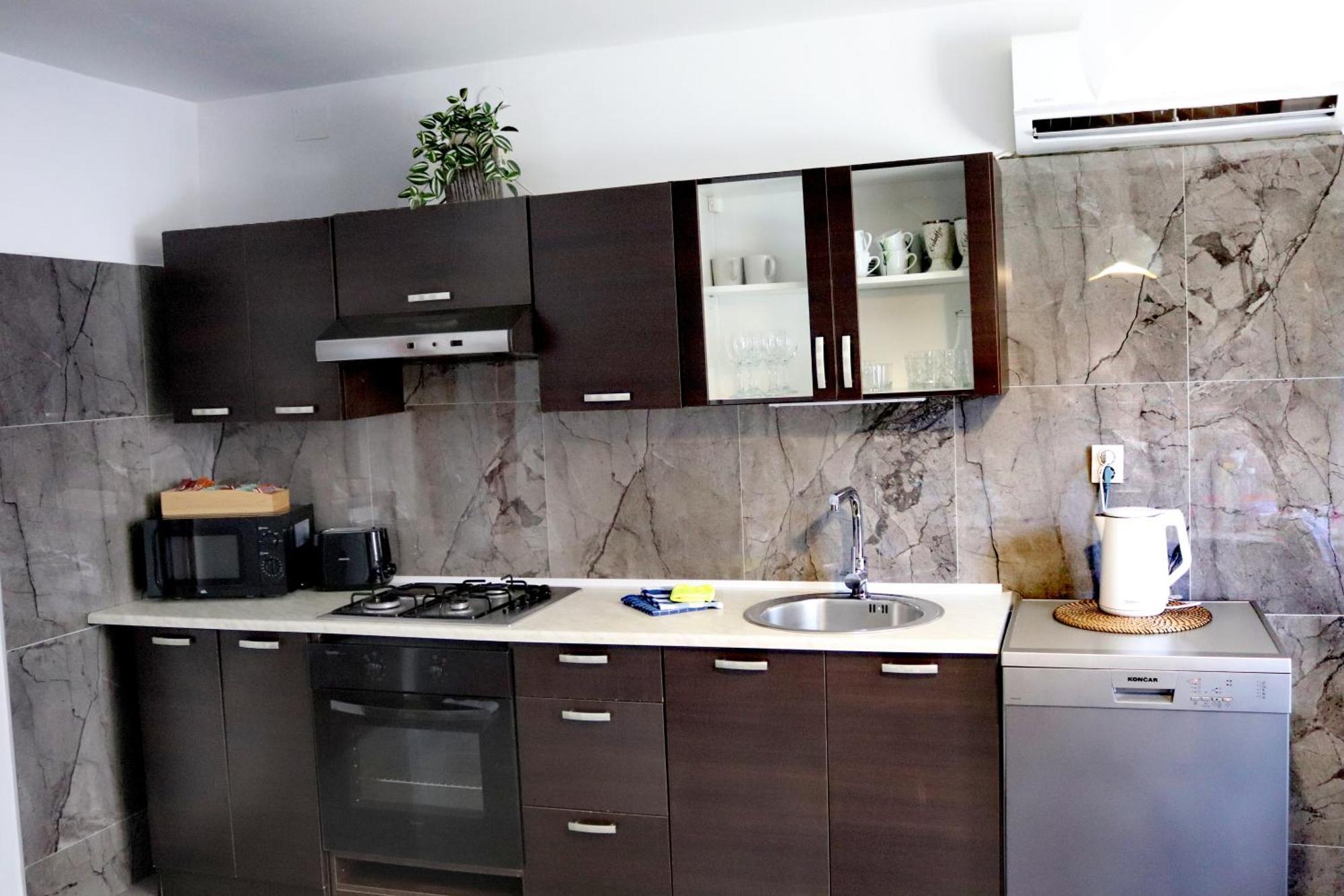 Studio Apartman Planb, Self Check In Osijek Eksteriør billede